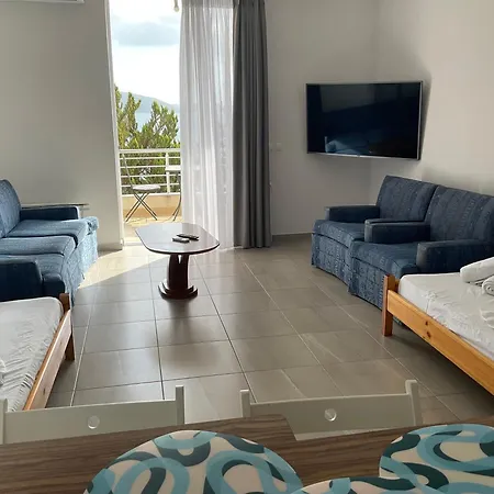 Mojito With Sea View &free Parking Sarandë