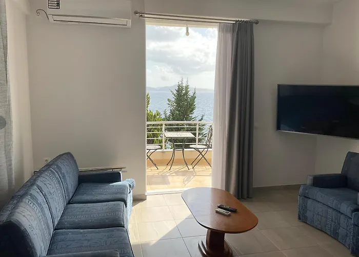 Mojito With Sea View &free Parking 公寓 Sarandë